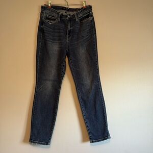 JUDY BLUE Boyfriend Fit, size 7/28, dark wash